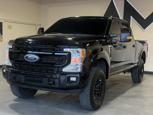 Used 2022 Ford F250 Lariat w/ Tremor Off-Road Package AWD/4WD image 1
