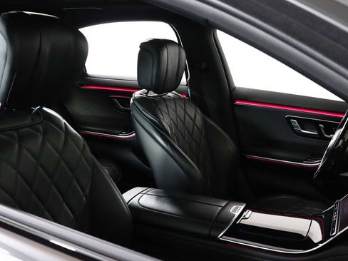 Used 2024 Mercedes-Benz S 580 4MATIC Sedan image 26
