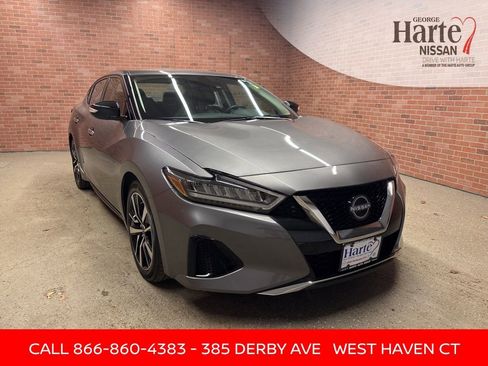 Certified 2023 Nissan Maxima SV w/ Floor Mat Group image 1