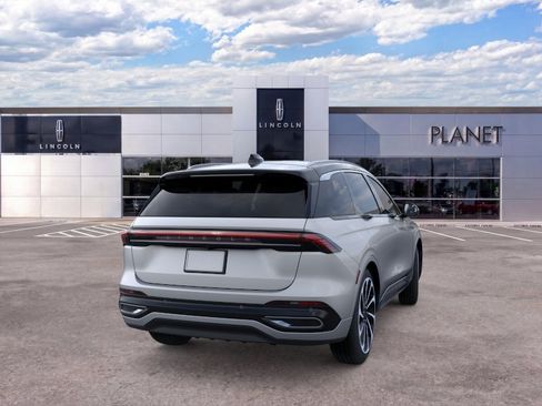 New 2026 Lincoln Nautilus Black Label AWD/4WD image 8