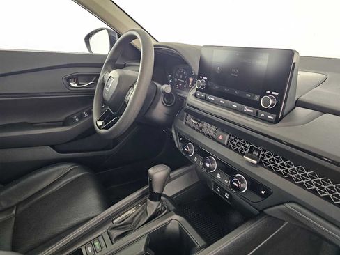 Used 2024 Honda Accord EX image 11