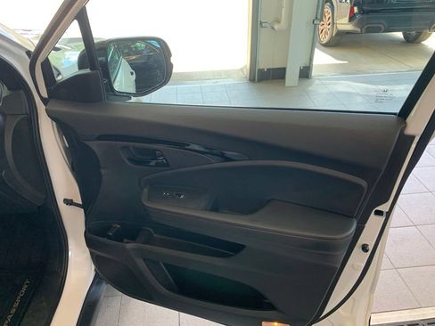 Used 2024 Honda Passport Black Edition image 21