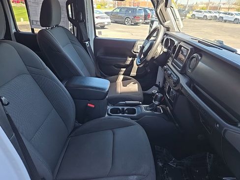Used 2022 Jeep Wrangler Unlimited Sport AWD/4WD image 24
