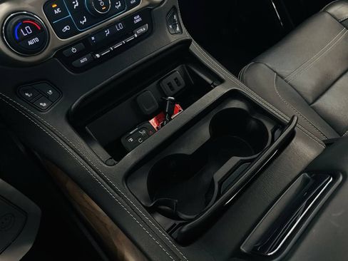 Used 2019 GMC Yukon Denali w/ Open Road Package AWD/4WD image 67