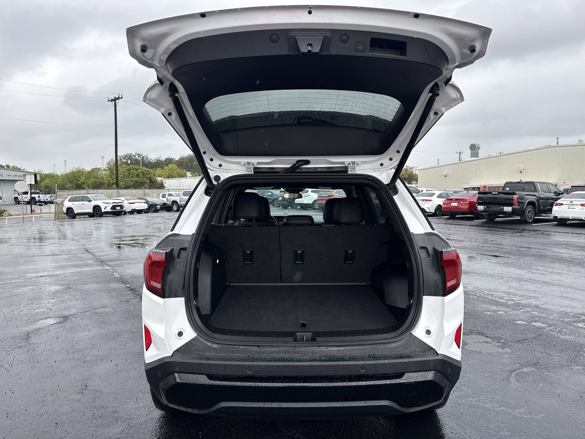 Used 2026 GMC Terrain Elevation w/ Elevation Premium Package AWD/4WD image 20