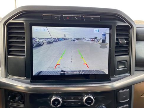 Used 2022 Ford F150 Lariat image 18