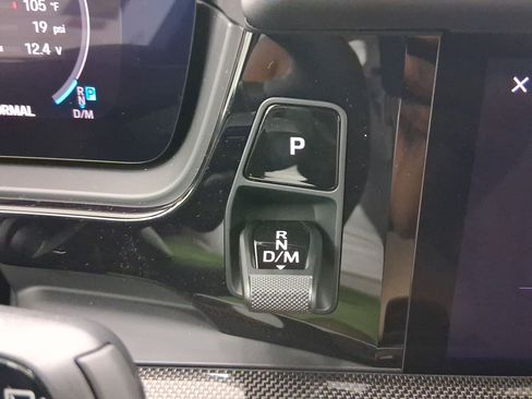 New 2026 Porsche Cayenne image 17