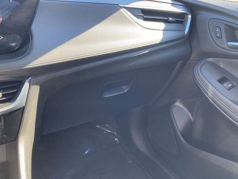 Used 2024 Buick Encore GX Sport Touring image 22