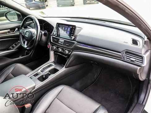 Used 2021 Honda Accord Sport image 16