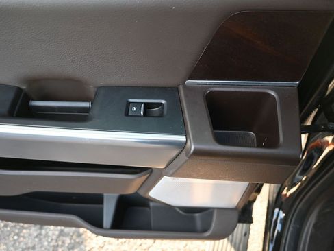 Used 2025 Ford F350 King Ranch w/ Chrome Package image 44