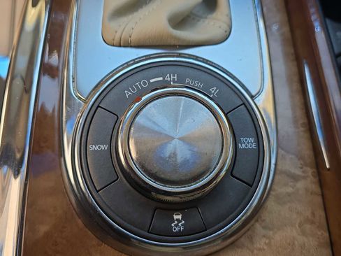 Used 2013 INFINITI QX56 4WD w/ Theater Pkg image 20