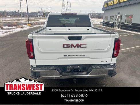 Used 2025 GMC Sierra 1500 SLT image 8