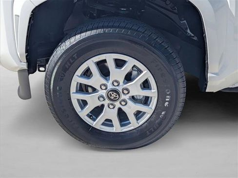 Used 2025 Toyota Tacoma SR5 image 22