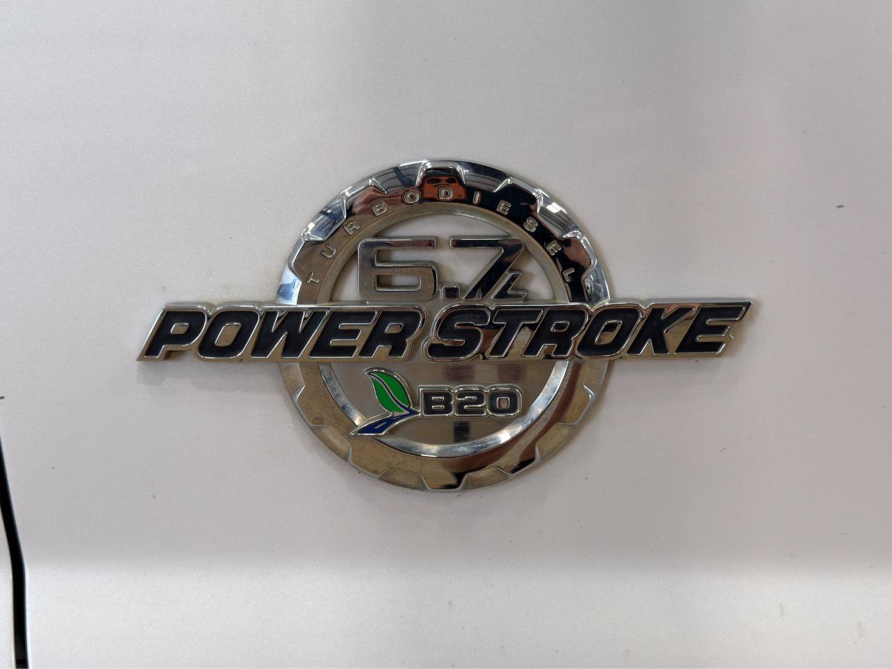 Used 2015 Ford F250 Platinum w/ FX4 Off-Road Package AWD/4WD image 11