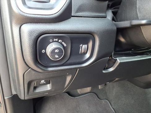 Certified 2023 RAM 1500 Big Horn AWD/4WD image 8