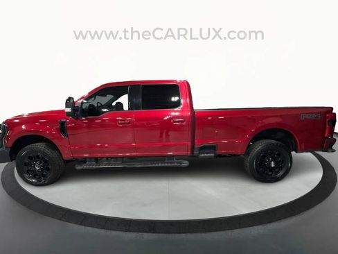 Used 2022 Ford F350 Lariat w/ Black Appearance Package image 4