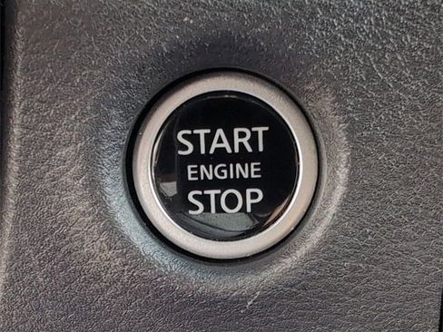 Used 2024 Nissan Frontier PRO-4X w/ Off-Road Protection Package image 17