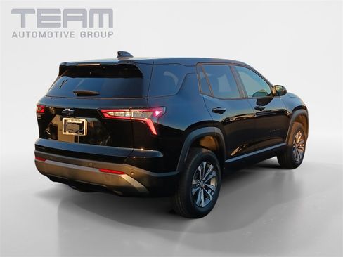 New 2026 Chevrolet Equinox LT image 7