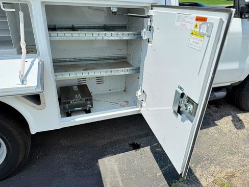 Used 2015 Chevrolet Silverado 3500 W/T w/ WT Convenience Package image 19