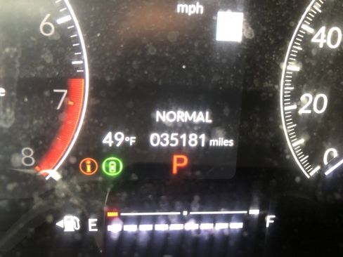 Used 2023 Honda Civic Sport image 4