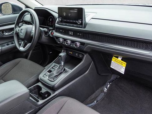 Used 2025 Honda CR-V LX image 27