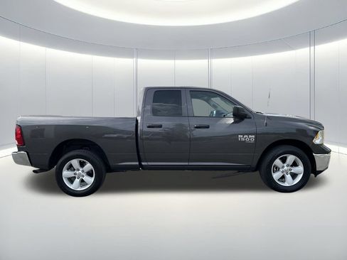 Used 2024 RAM 1500 Classic SLT AWD/4WD image 6