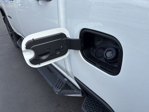 New 2026 Chevrolet Silverado 2500 LT w/ Trail Boss Package image 6