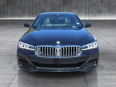 Used 2022 BMW 530i w/ M Sport Package RWD image 9