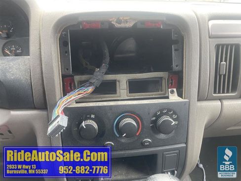 Used 2003 Jeep Grand Cherokee Laredo AWD/4WD image 20