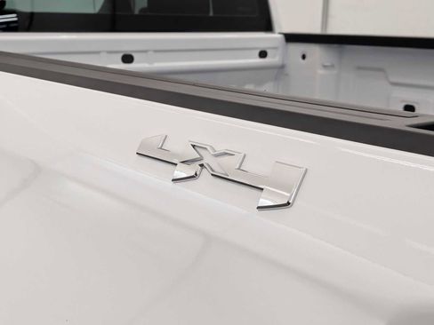 Used 2024 GMC Sierra 1500 Pro image 12