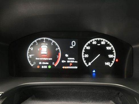 Used 2025 Honda CR-V LX image 10