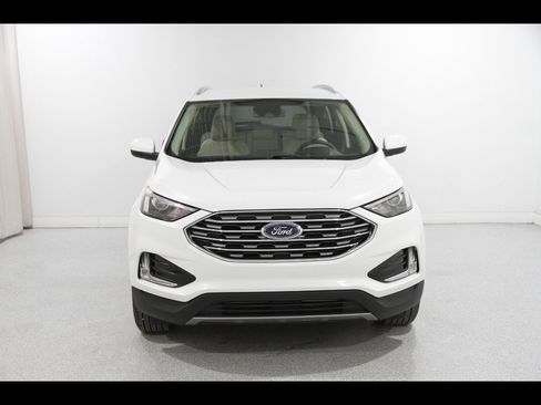 Used 2022 Ford Edge SEL w/ Convenience Package AWD/4WD image 2