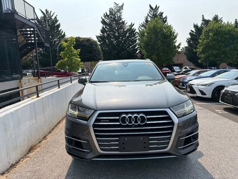 Used 2019 Audi Q7 3.0T Premium Plus w/ Premium Plus Package AWD/4WD image 4