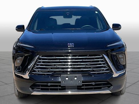 Certified 2025 Buick Enclave Preferred image 5