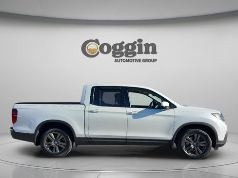Used 2020 Honda Ridgeline Sport image 6