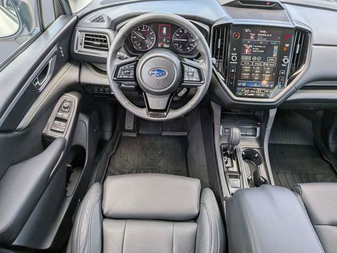 Used 2025 Subaru Ascent Bronze Edition w/ Onyx Package AWD/4WD image 19