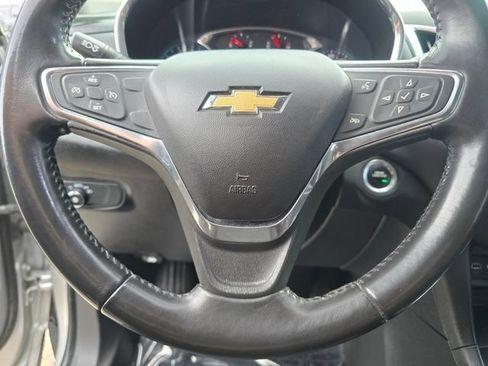 Used 2019 Chevrolet Equinox LT AWD/4WD image 35