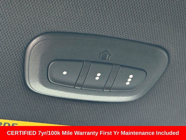 Used 2025 Jeep Grand Cherokee Summit w/ Obsidian Package AWD/4WD image 29