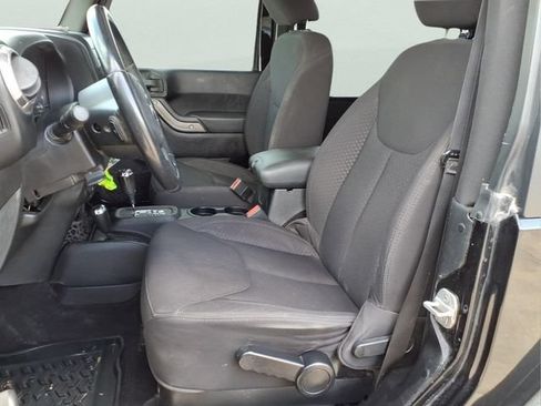 Used 2013 Jeep Wrangler Sport w/ Connectivity Group AWD/4WD image 19