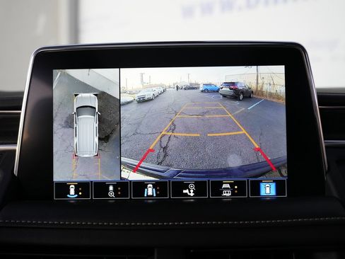 Used 2021 GMC Yukon XL SLT w/ SLT Luxury Plus Package image 54