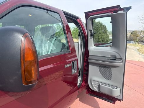 Used 2004 Ford F250 4x4 SuperCab Super Duty image 16