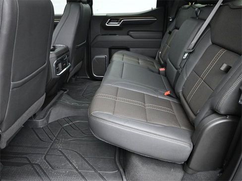 Certified 2026 Chevrolet Silverado 1500 High Country image 32