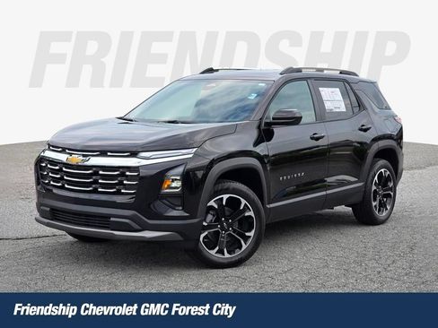 New 2026 Chevrolet Equinox LT w/ Convenience Package II AWD/4WD image 1