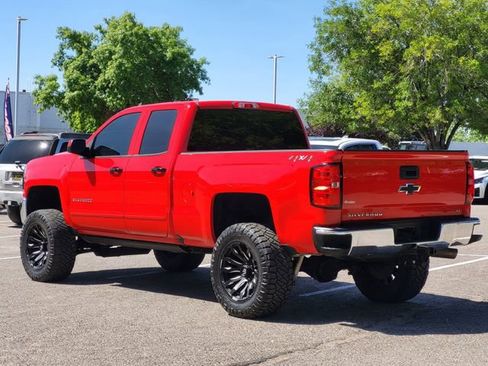 Used 2018 Chevrolet Silverado 1500 LT AWD/4WD image 3