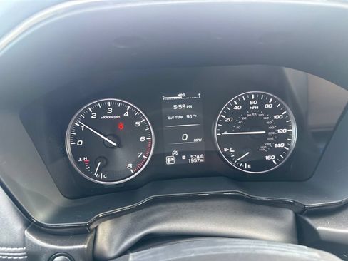 Certified 2025 Subaru Outback Premium AWD/4WD image 17