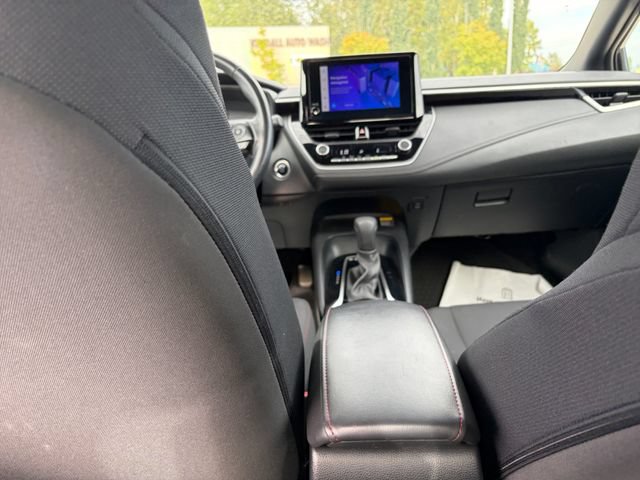 Used 2024 Toyota Corolla SE w/ SE Premium Package FWD image 16