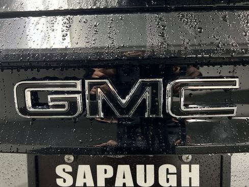 New 2026 GMC Acadia Elevation image 31