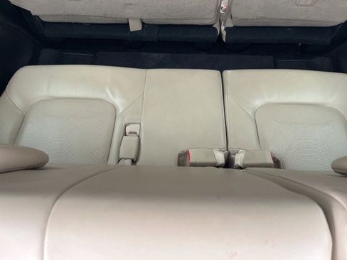 Used 2020 Nissan Armada SL w/ Premium Package image 11