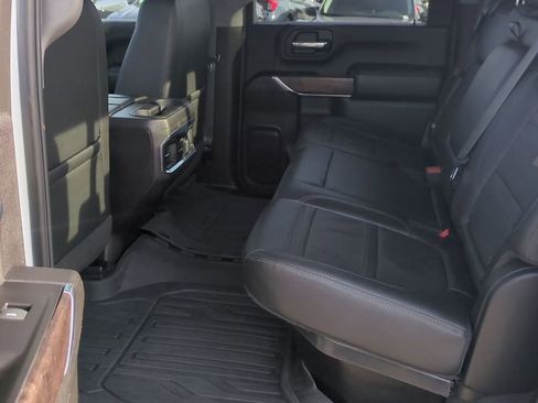 Used 2022 GMC Sierra 2500 Denali w/ Denali Ultimate Package image 23