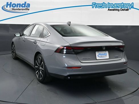 Used 2024 Honda Accord Touring image 7